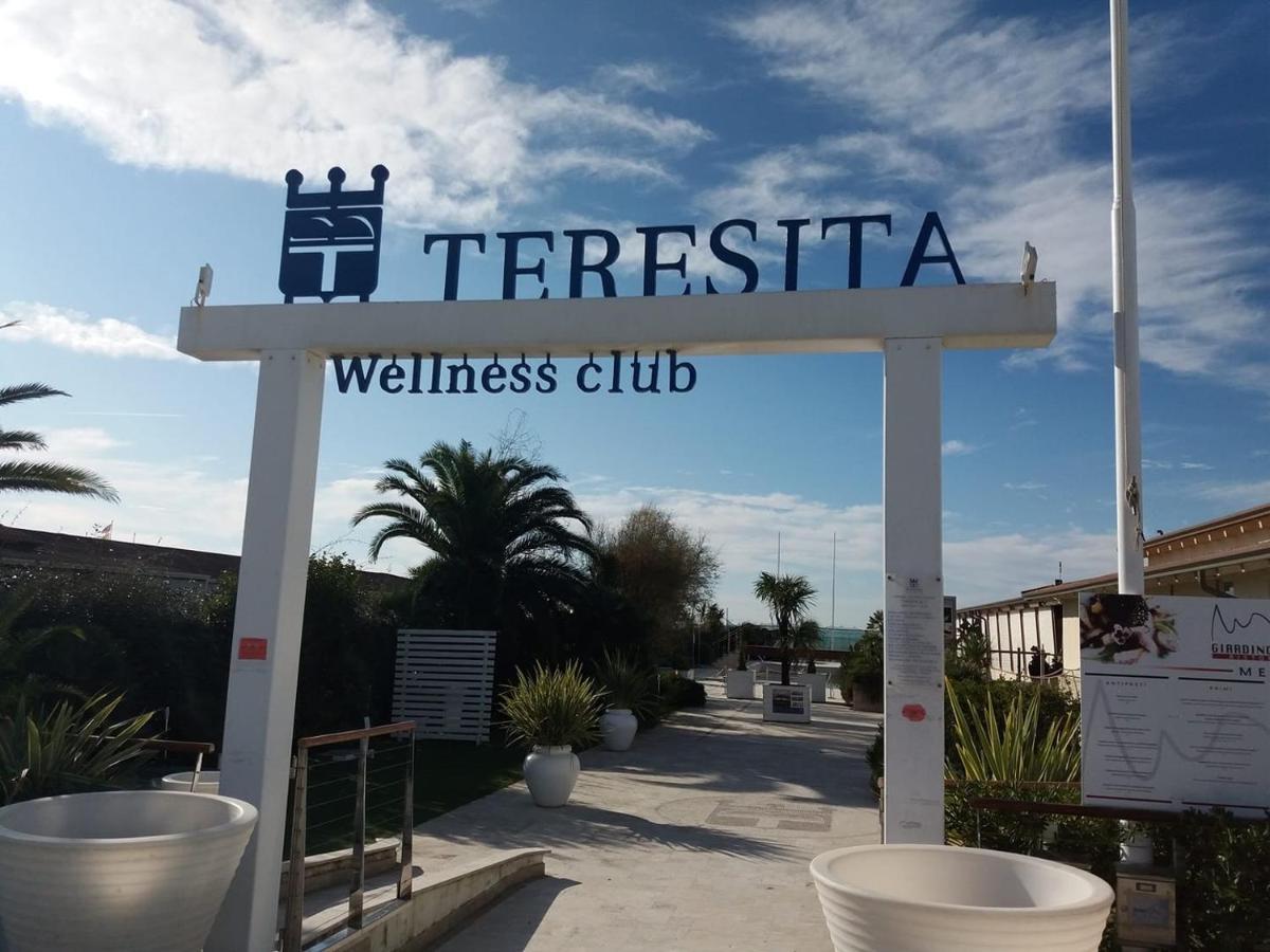 Ferienwohnung Teresita Wellness Club Viareggio Exterior foto